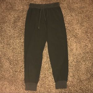 Silk joggers